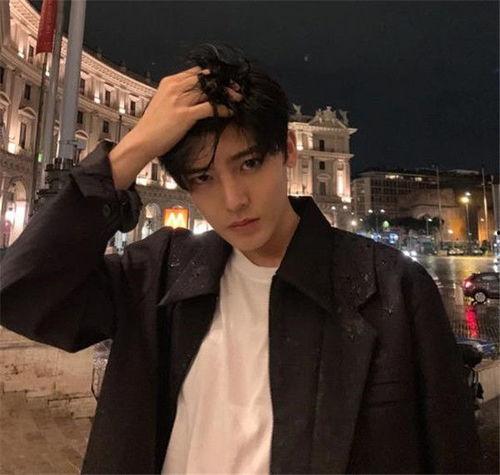 侯明昊圈内人爆料视频,娱乐圈背后的真实故事  第2张